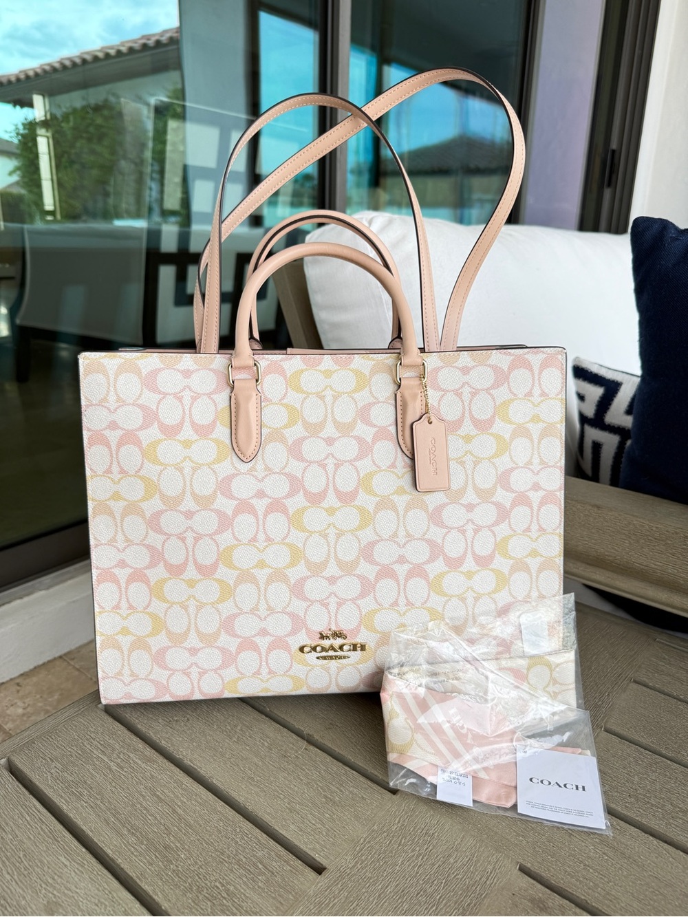 Bundle‼️ Coach Maggie large Tote Bag Chalk Pink CDZ06 & Scarf CEH58